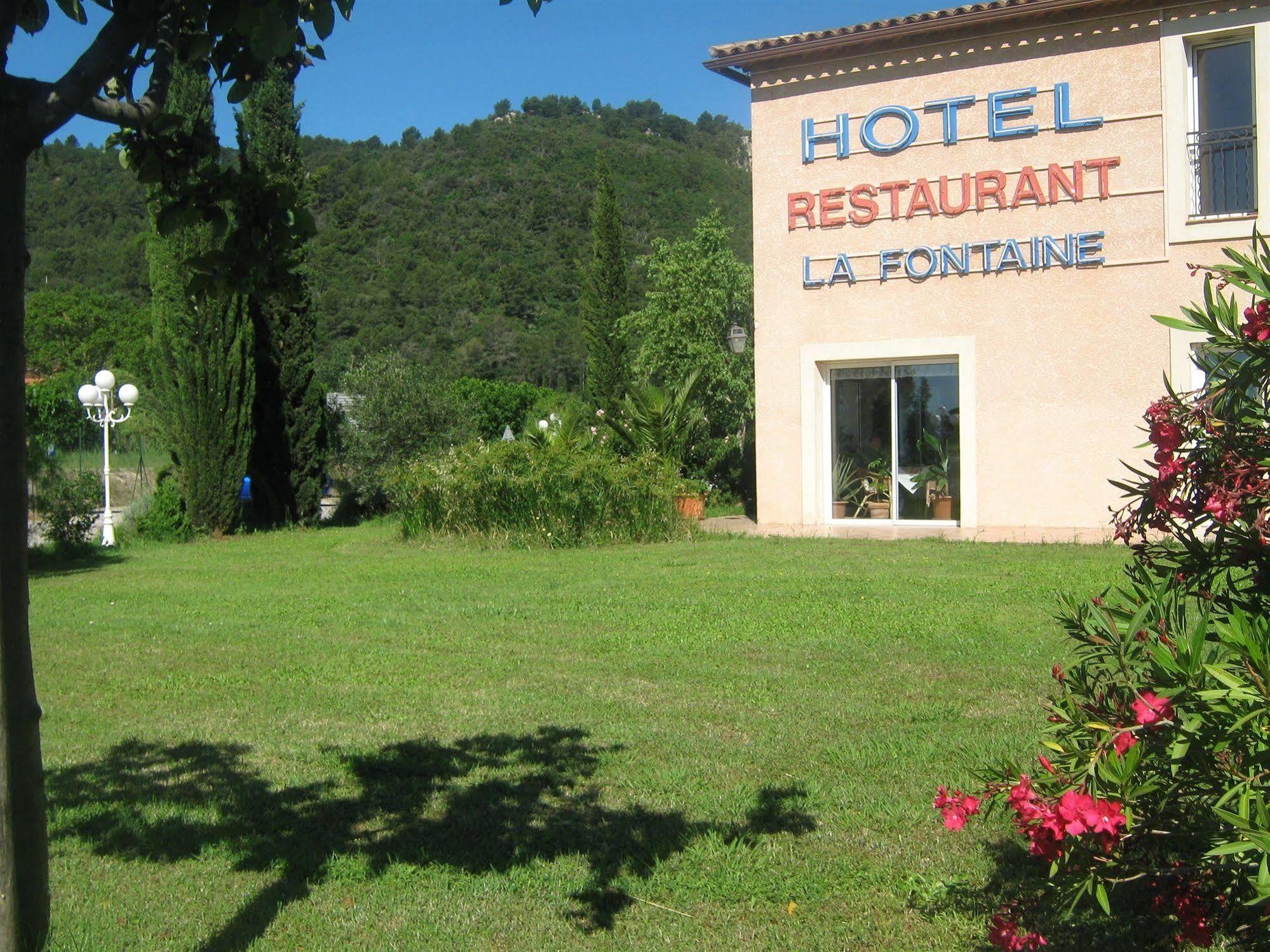 La Fontaine Hotell Vidauban Exteriör bild